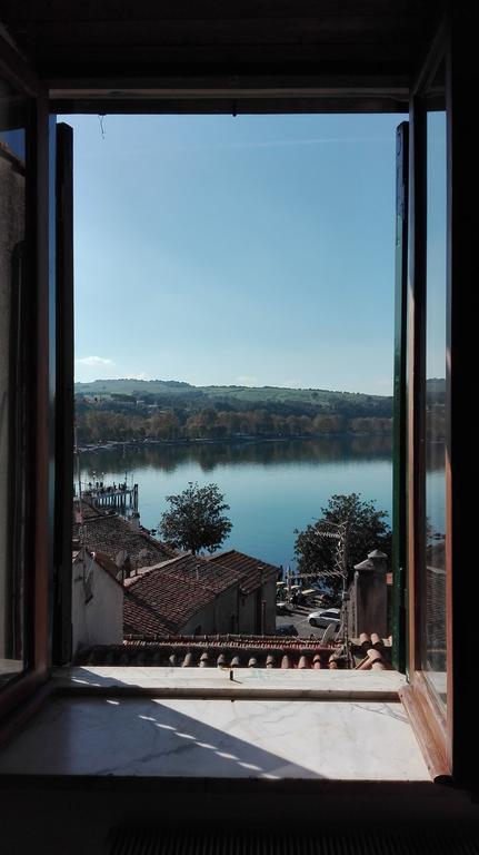 La Torretta Del Lago Villa Anguillara Sabazia Exteriör bild